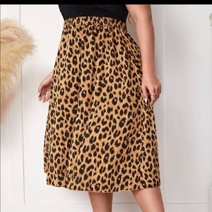 Shein XL leopard skirt